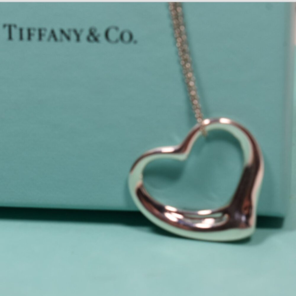 Tiffany & Co. Peretti  XL 36mm  Large Open Heart Pendant Necklace